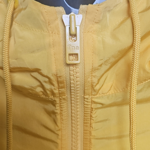 Aritzia TNA Sun Valley Anorak Windbreaker Jacket Size L - Picture 6 of 14